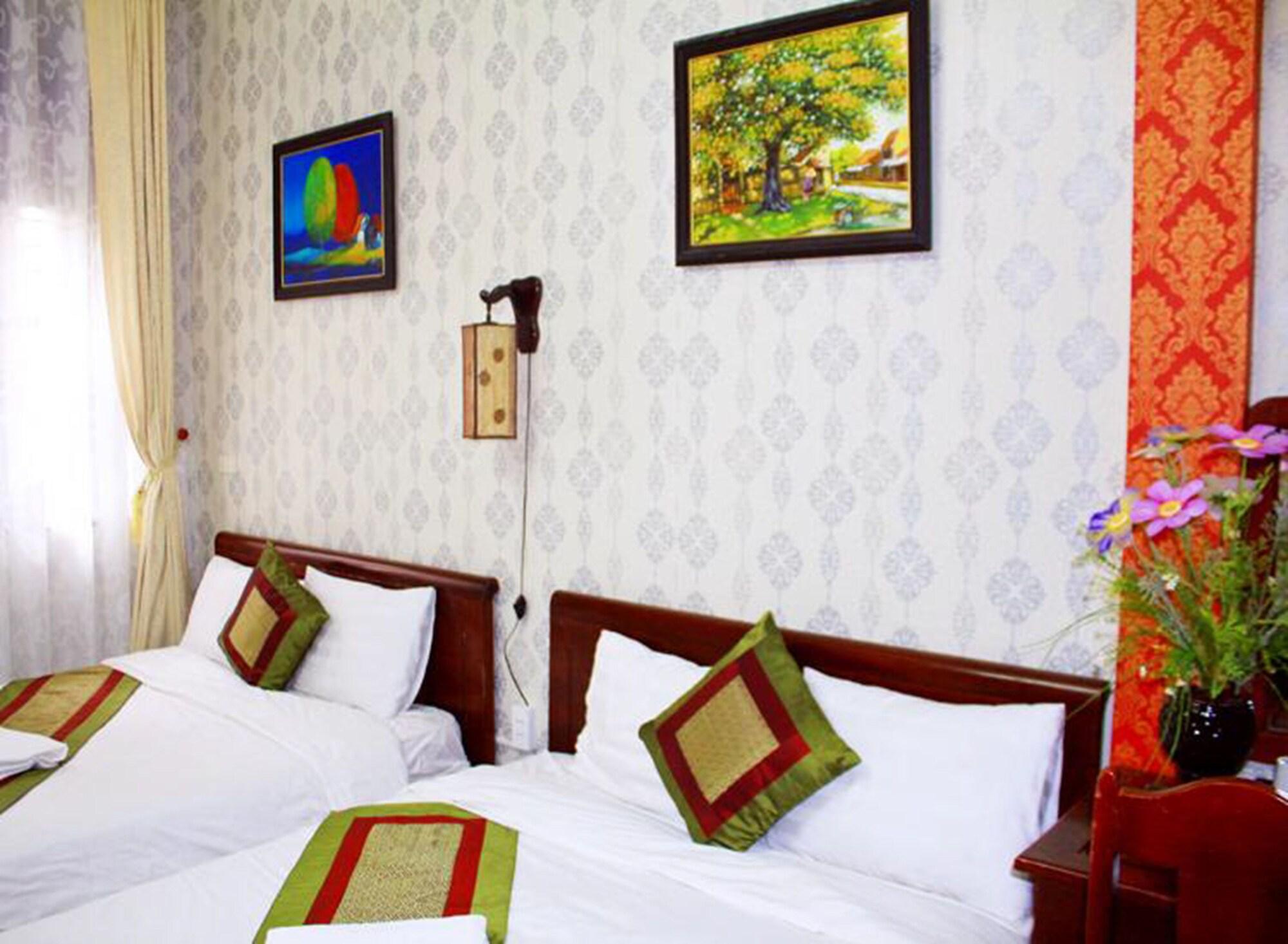 Hoan Kiem Hotel
